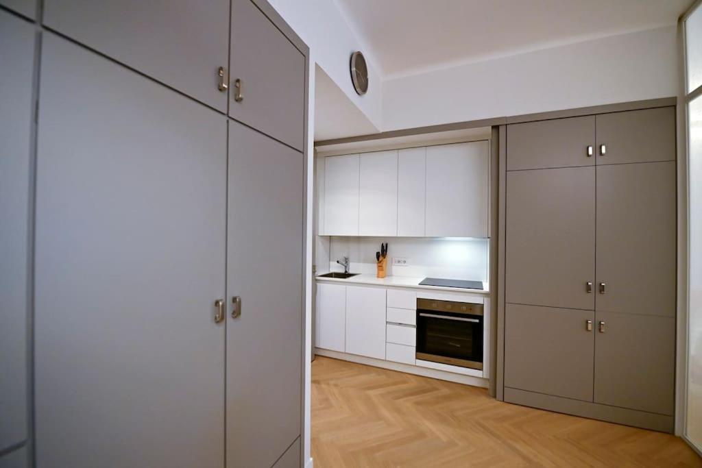 Dolce Apartment *