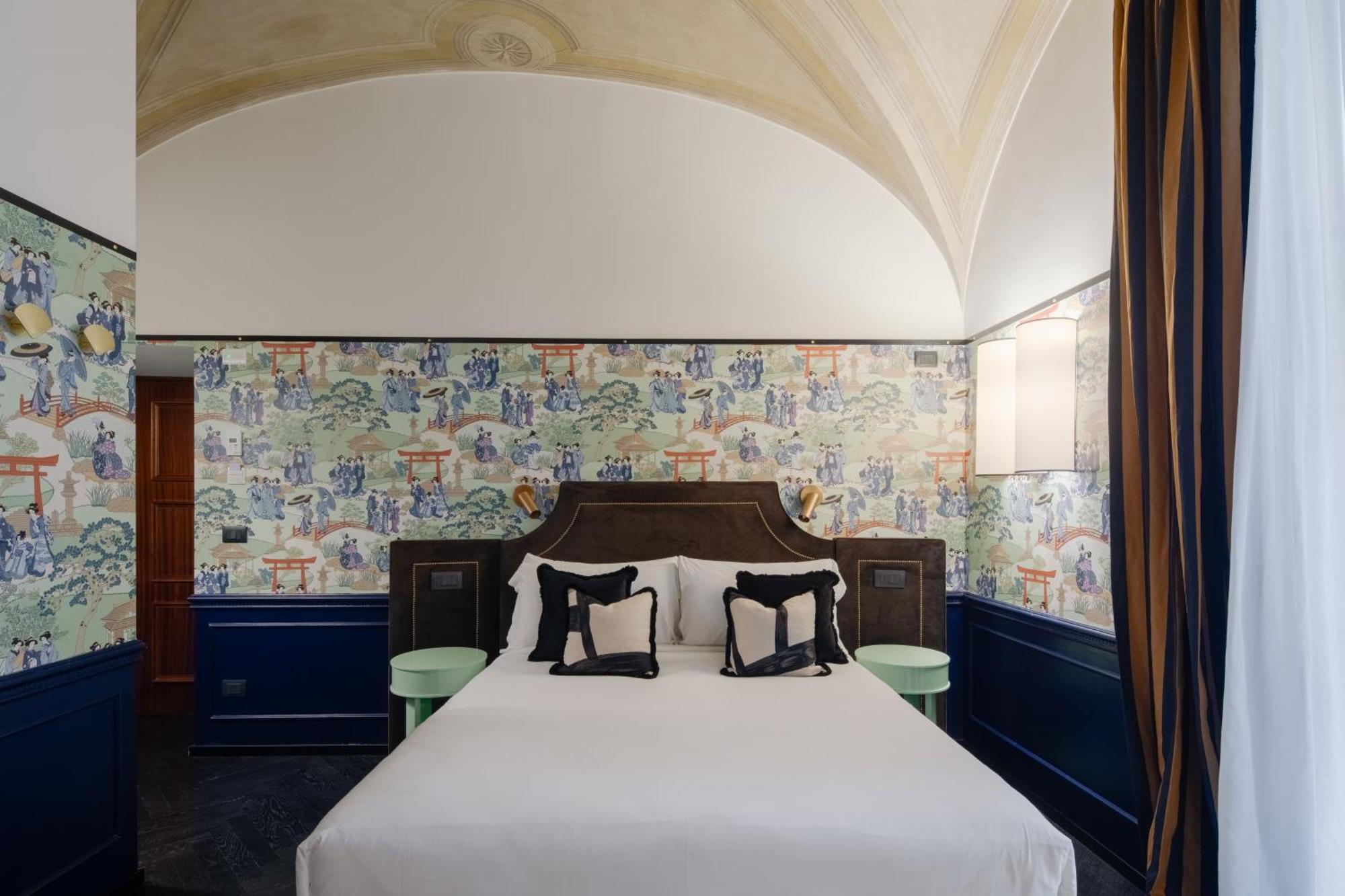 The Couper Condotti Hotel Roma