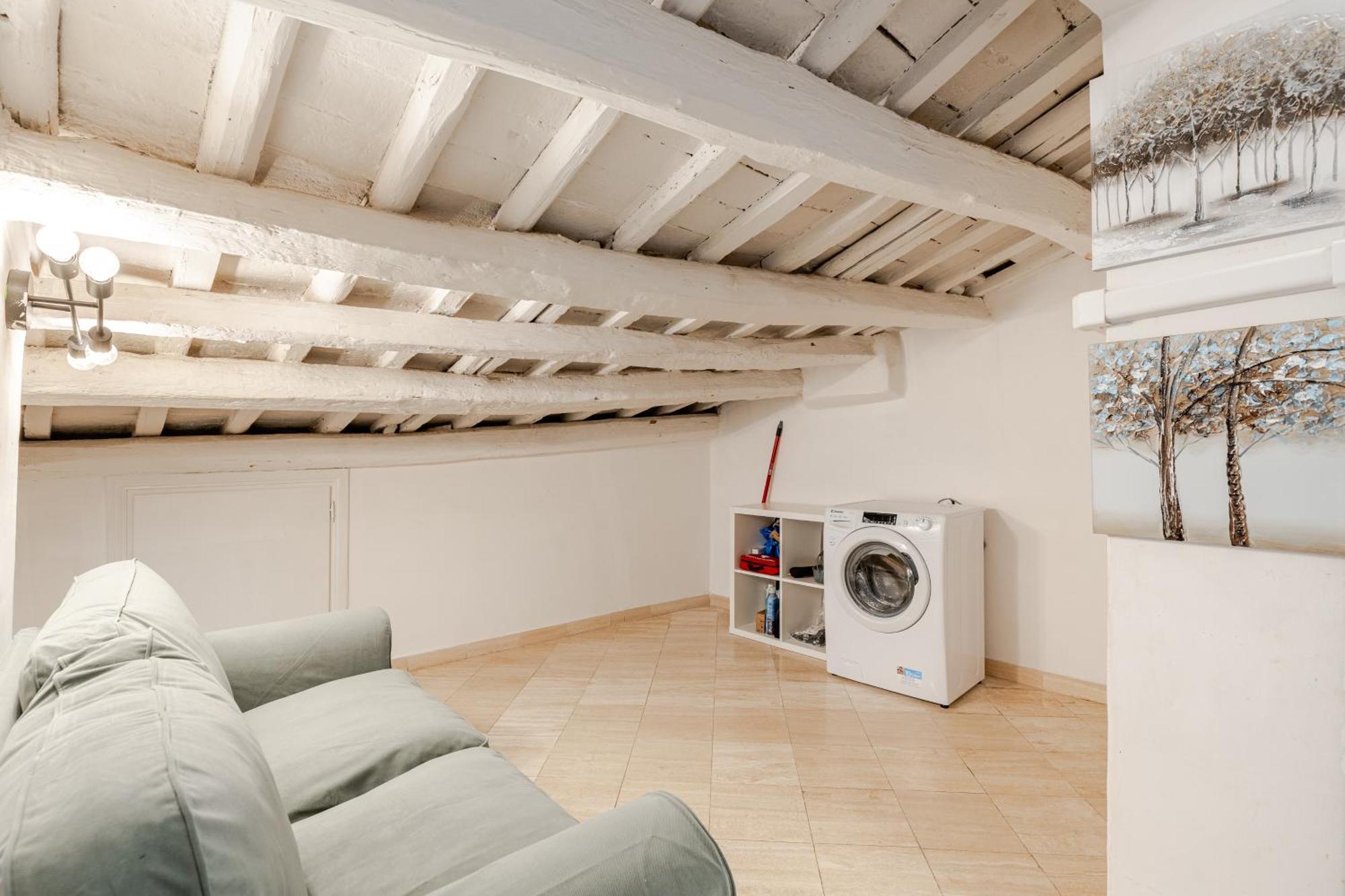 Appartamento Casa Storica 4bdr Con Terrazza A Campo De Fiori