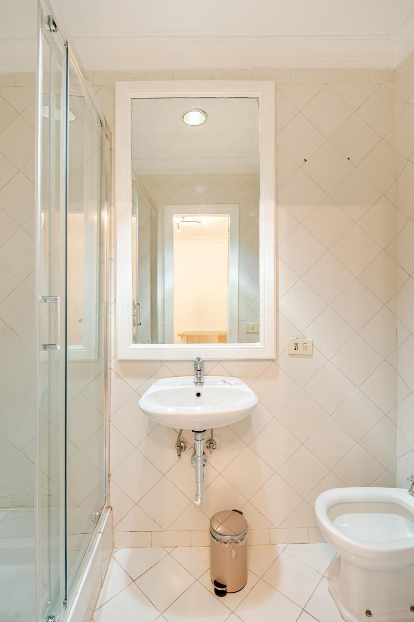 Appartamento Casa Storica 4bdr Con Terrazza A Campo De Fiori *