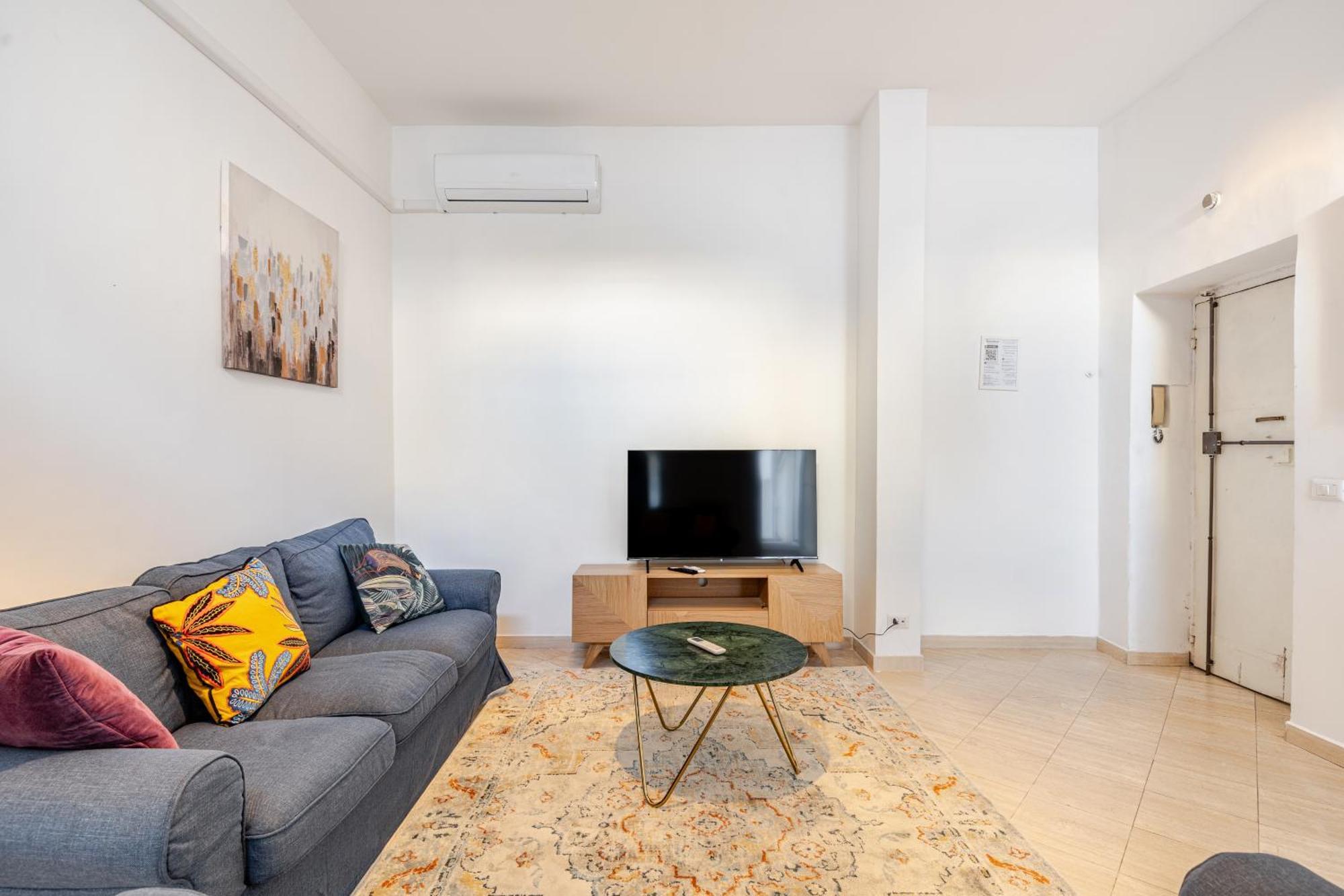 Casa Storica 4bdr Con Terrazza A Campo De Fiori *