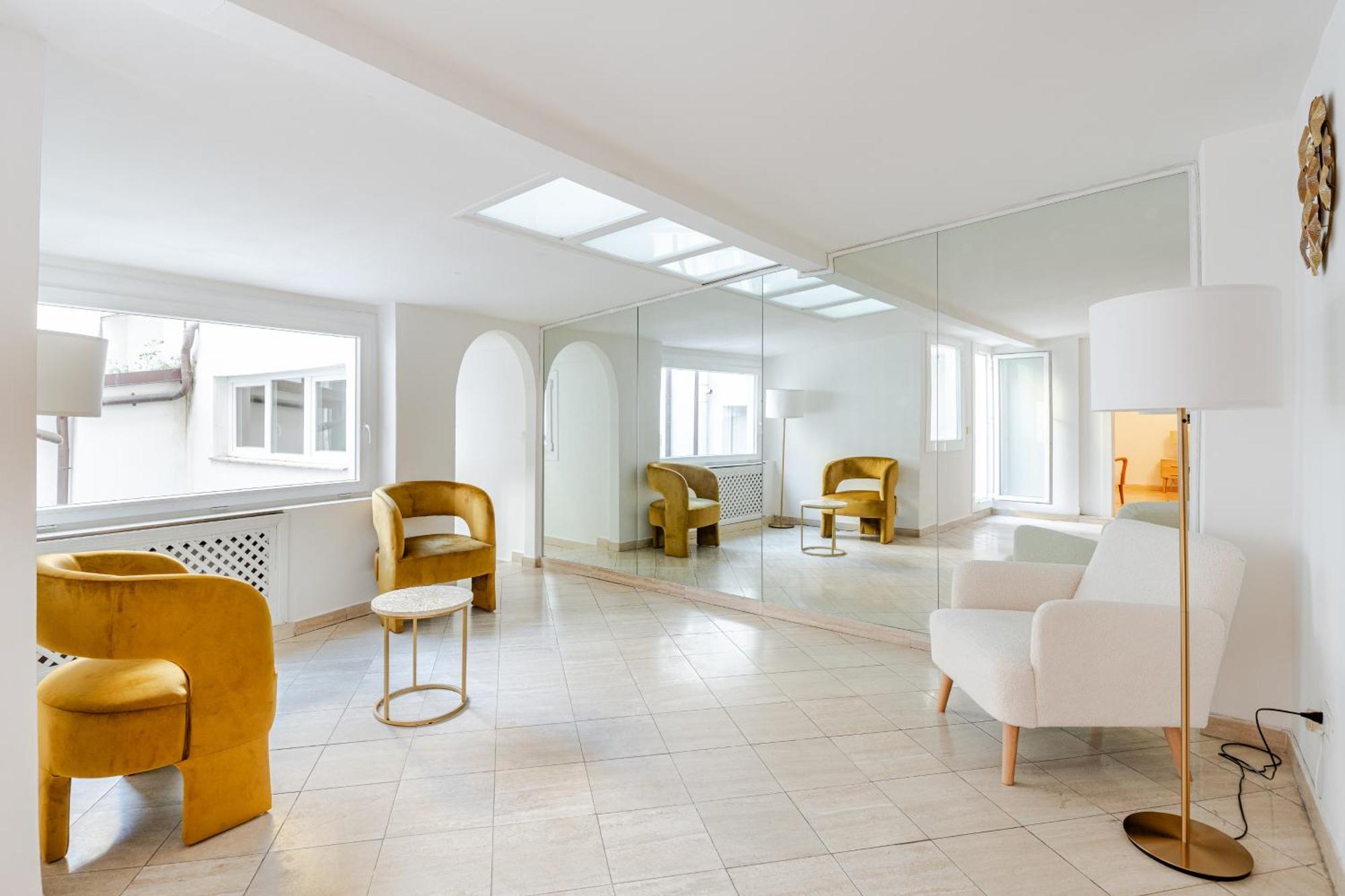 Appartamento Casa Storica 4bdr Con Terrazza A Campo De Fiori *