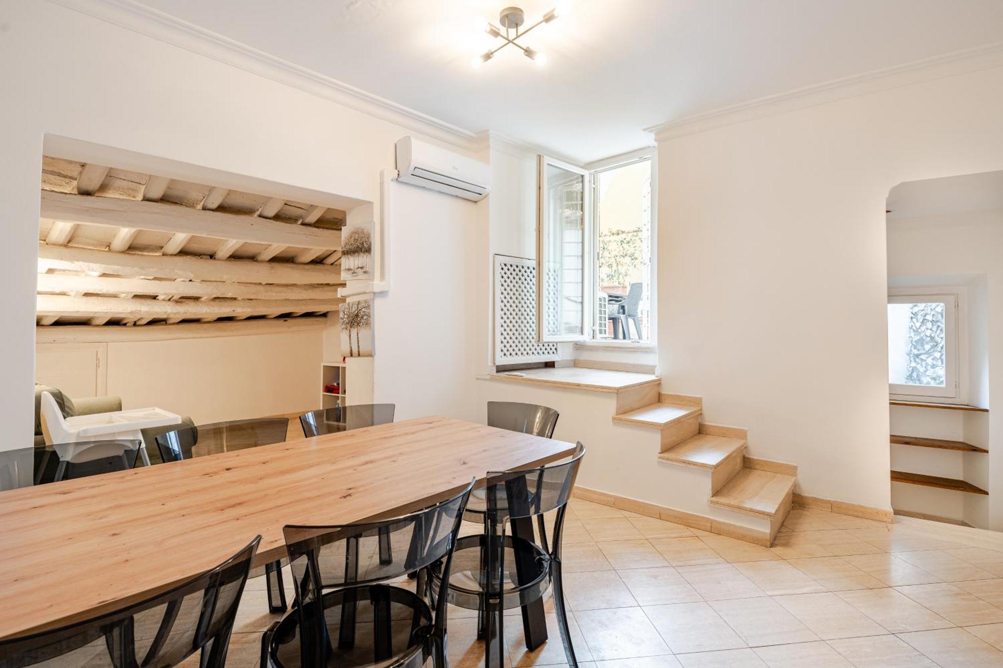 Appartamento Casa Storica 4bdr Con Terrazza A Campo De Fiori Roma