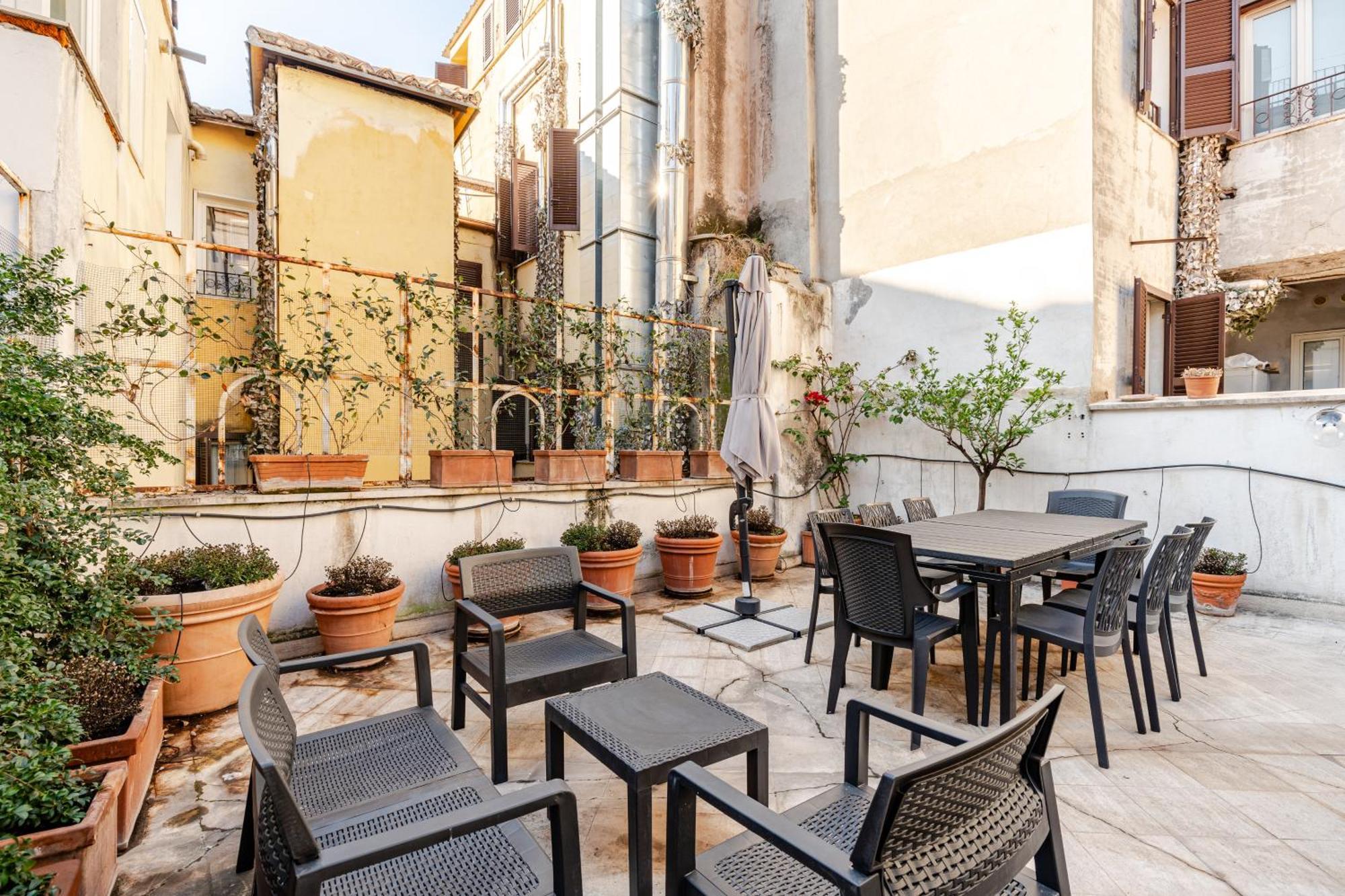 Casa Storica 4bdr Con Terrazza A Campo De Fiori Roma
