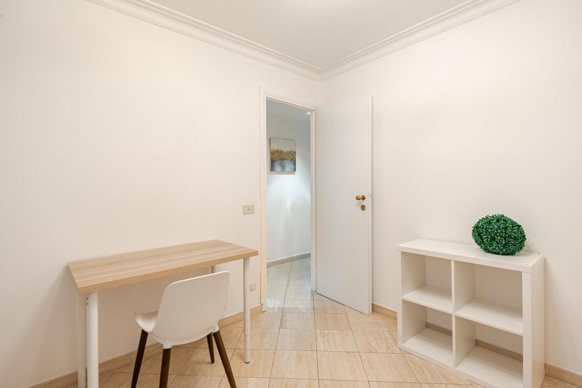 Appartamento Casa Storica 4bdr Con Terrazza A Campo De Fiori