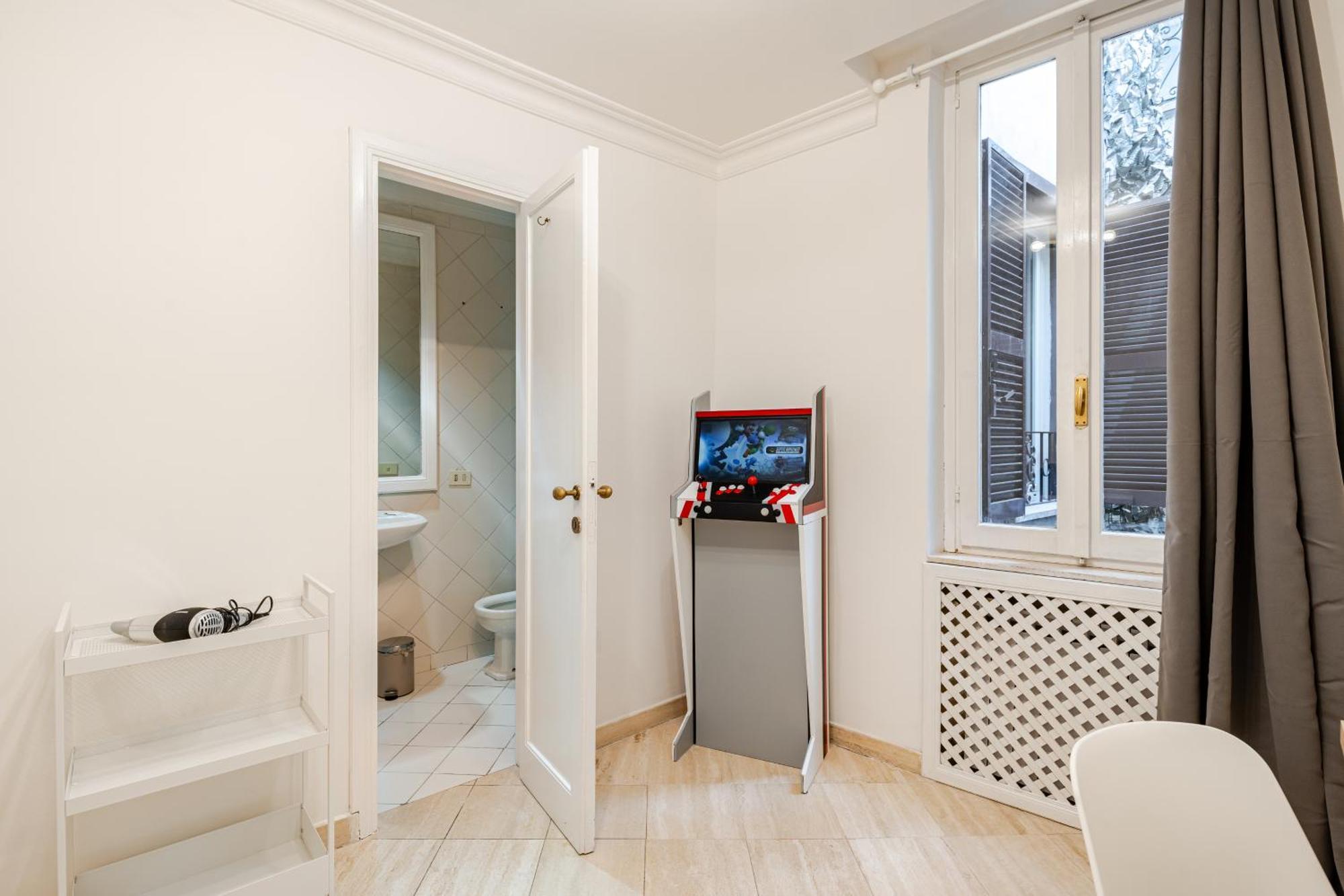 Casa Storica 4bdr Con Terrazza A Campo De Fiori Appartamento *