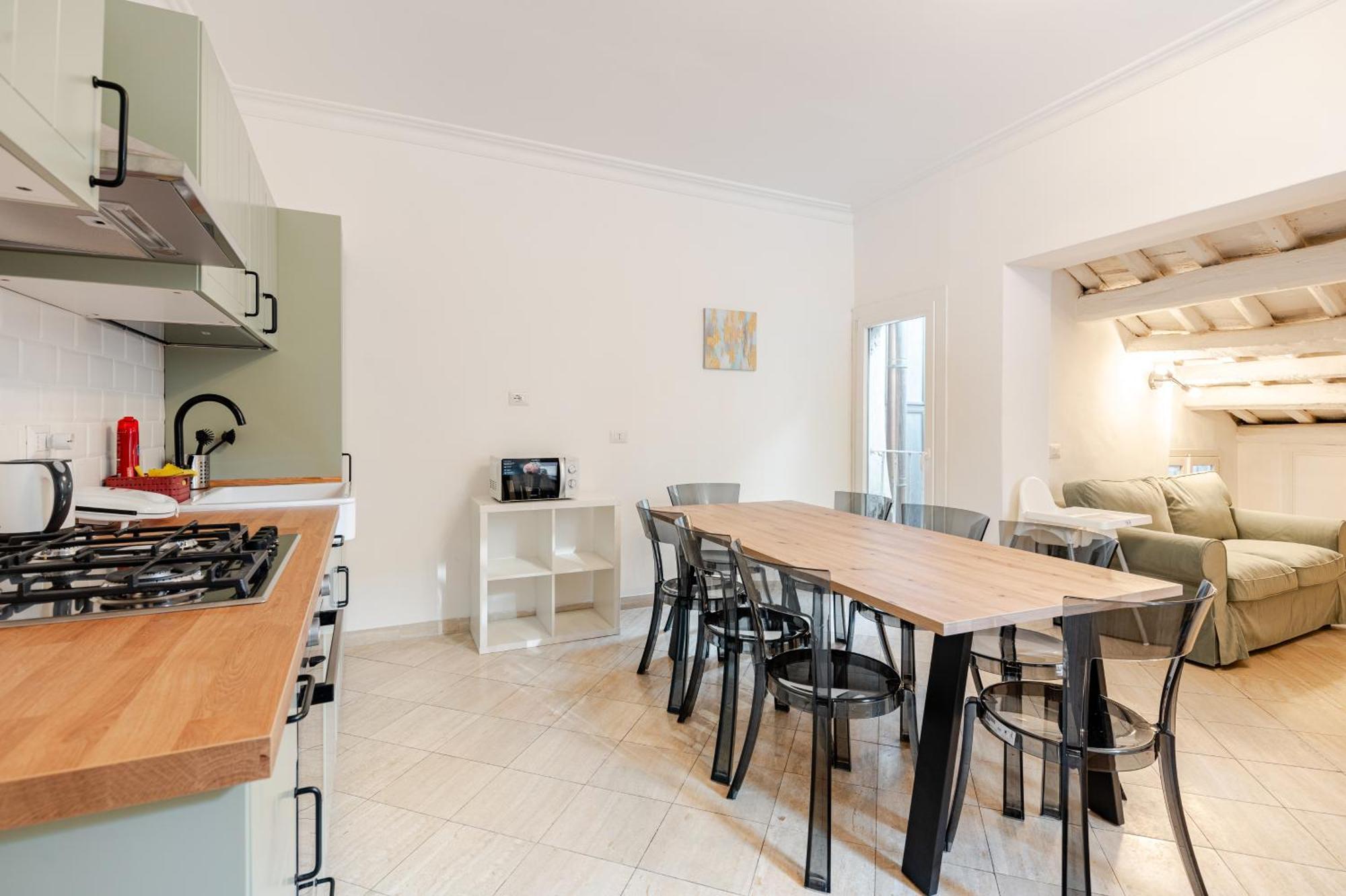 Casa Storica 4bdr Con Terrazza A Campo De Fiori