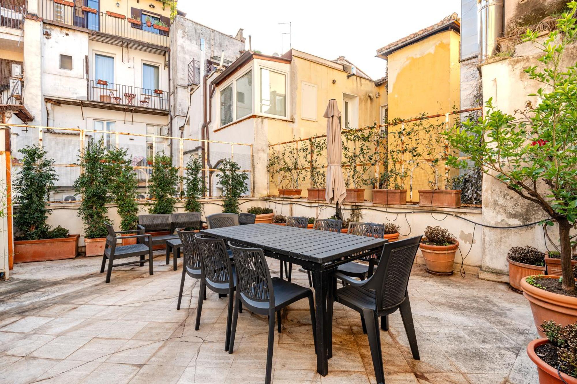 Appartamento Casa Storica 4bdr Con Terrazza A Campo De Fiori *