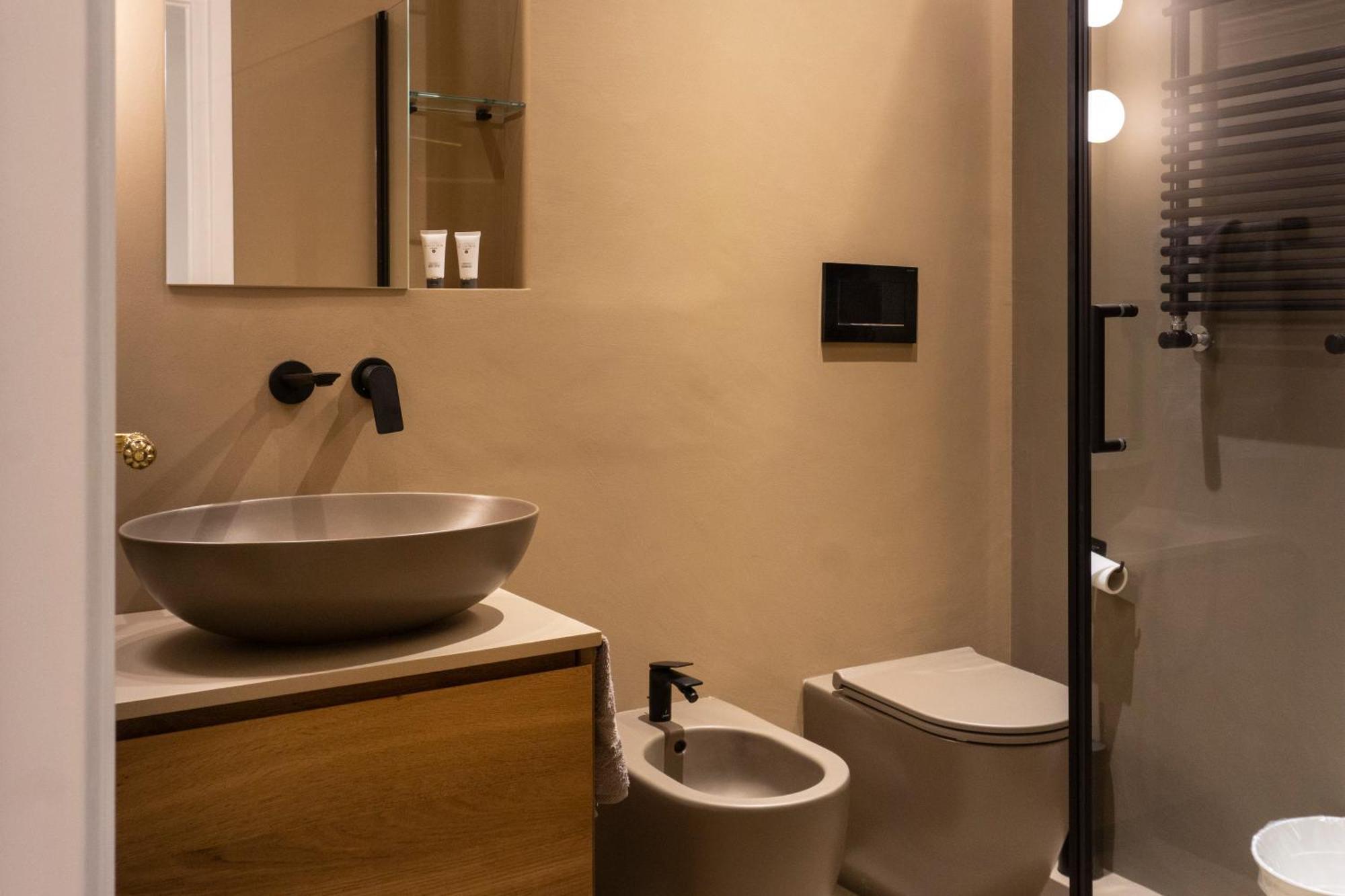 Exclusive Piazza Di Spagna 32 Apartment