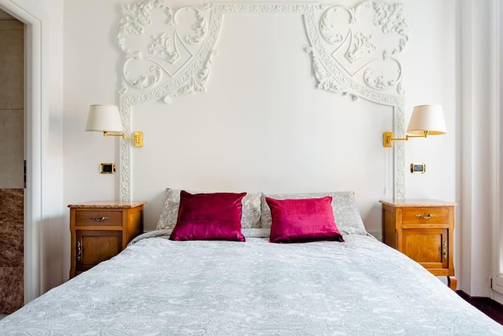 Trastevere White Apartment *
