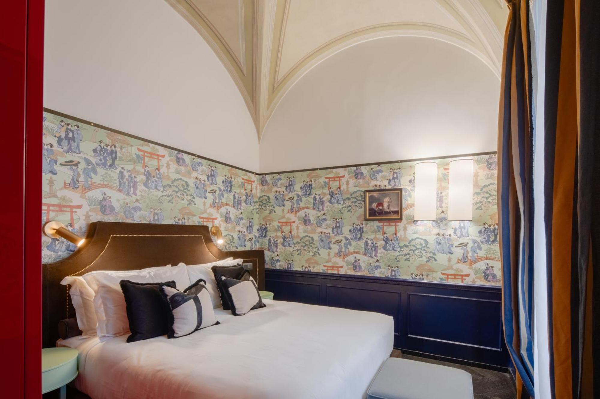 The Couper Condotti Hotel *