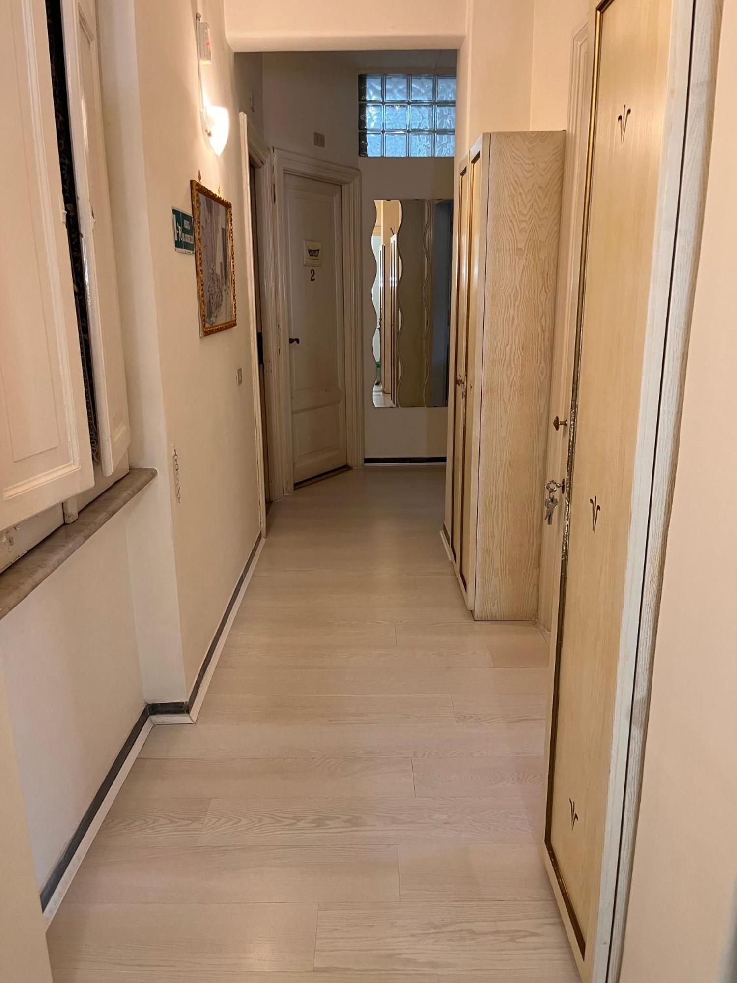 Dolcevirginia 3* Rome