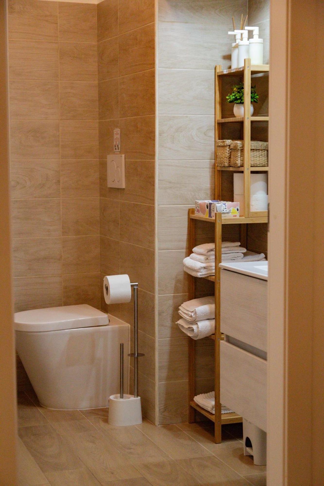 Angelina's Cozy * Rome