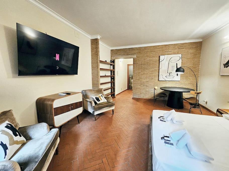 Apartment Vicolo Dell'atleta 23 - Garden In Trastevere Rome