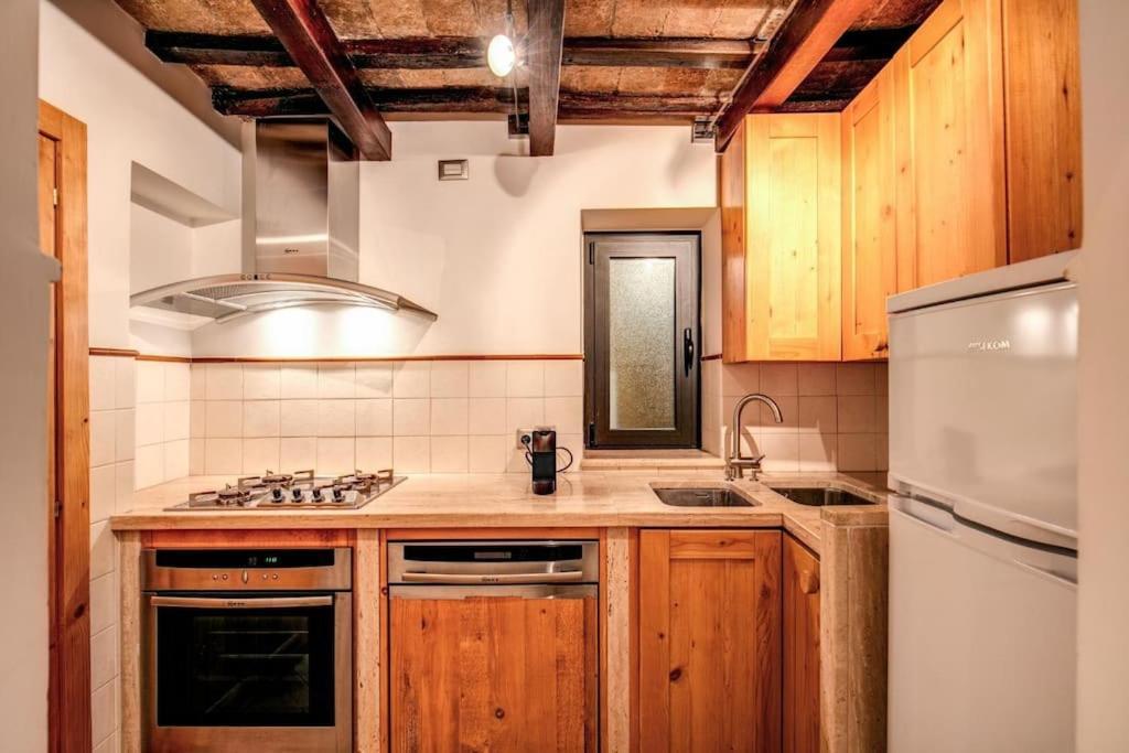 Apartment Colosseum House Rome