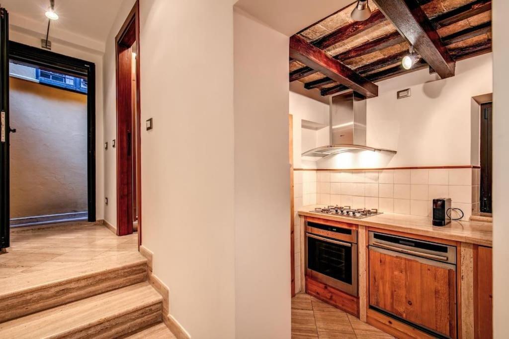 Colosseum House Apartment *