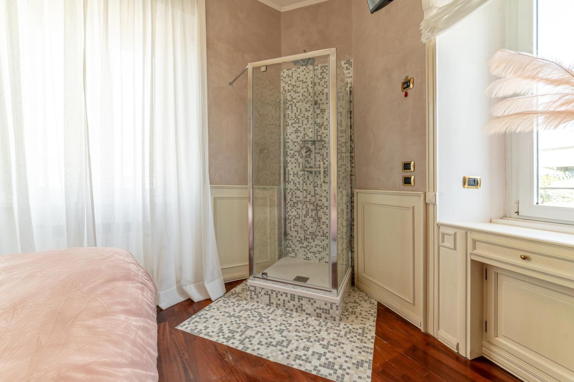 Downtown Luxury - Termini Train Station Bed & Breakfast *