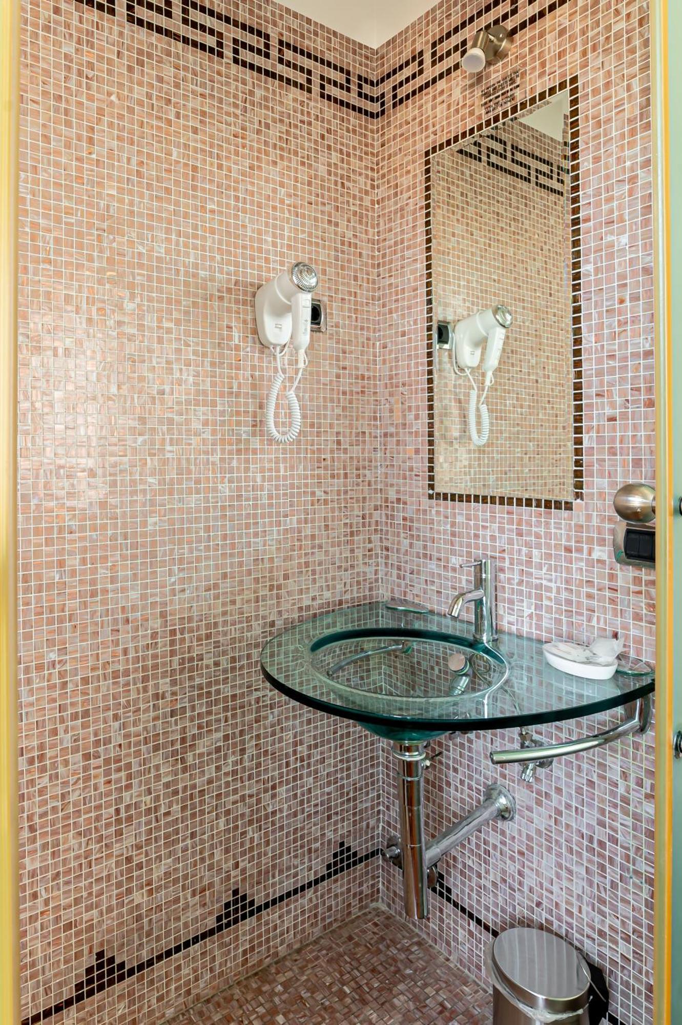Bed & Breakfast Downtown Luxury - Termini Train Station *