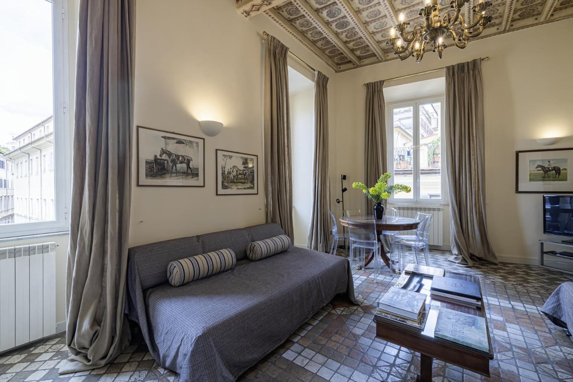 Piazza Della Maddalena View Apartment