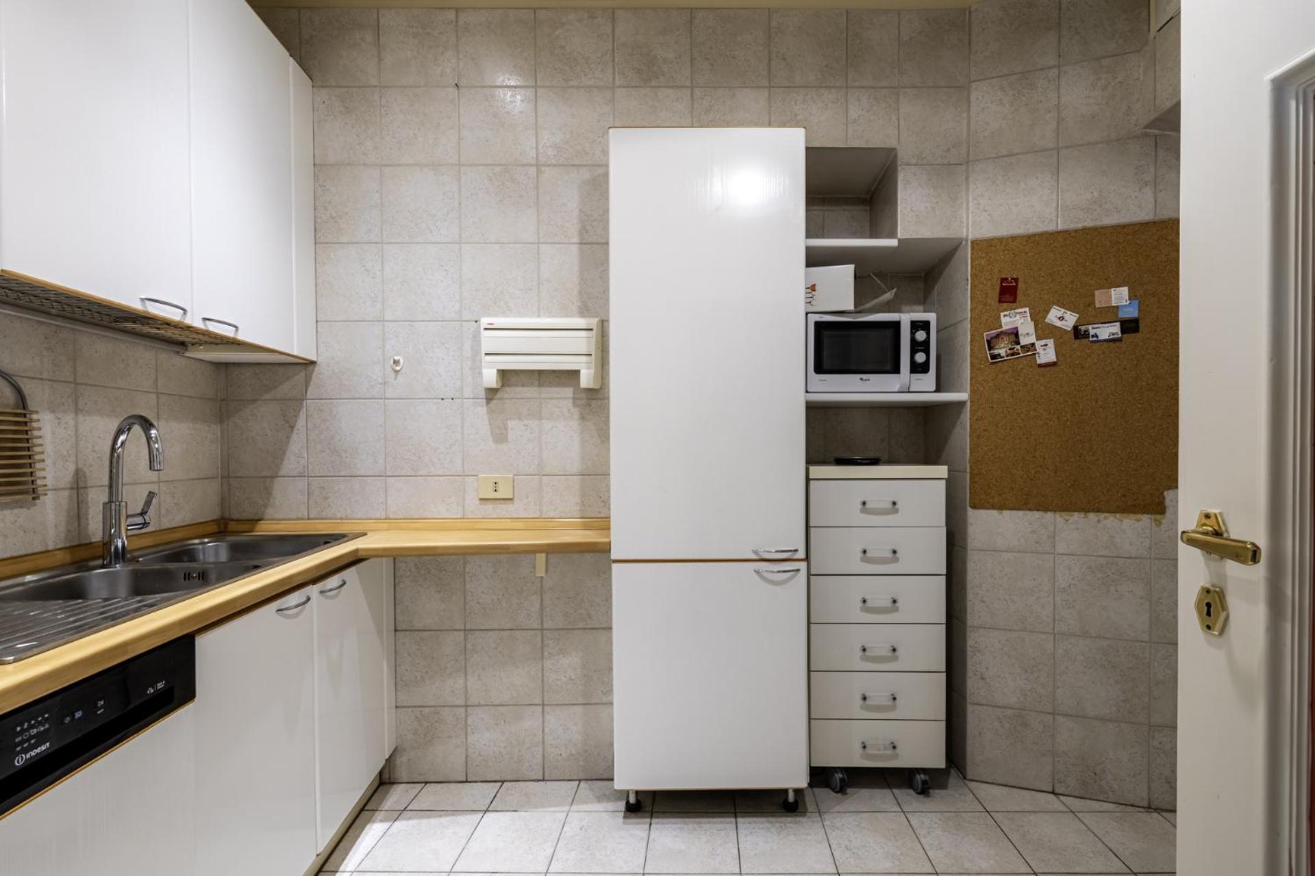 Piazza Della Maddalena View Apartment