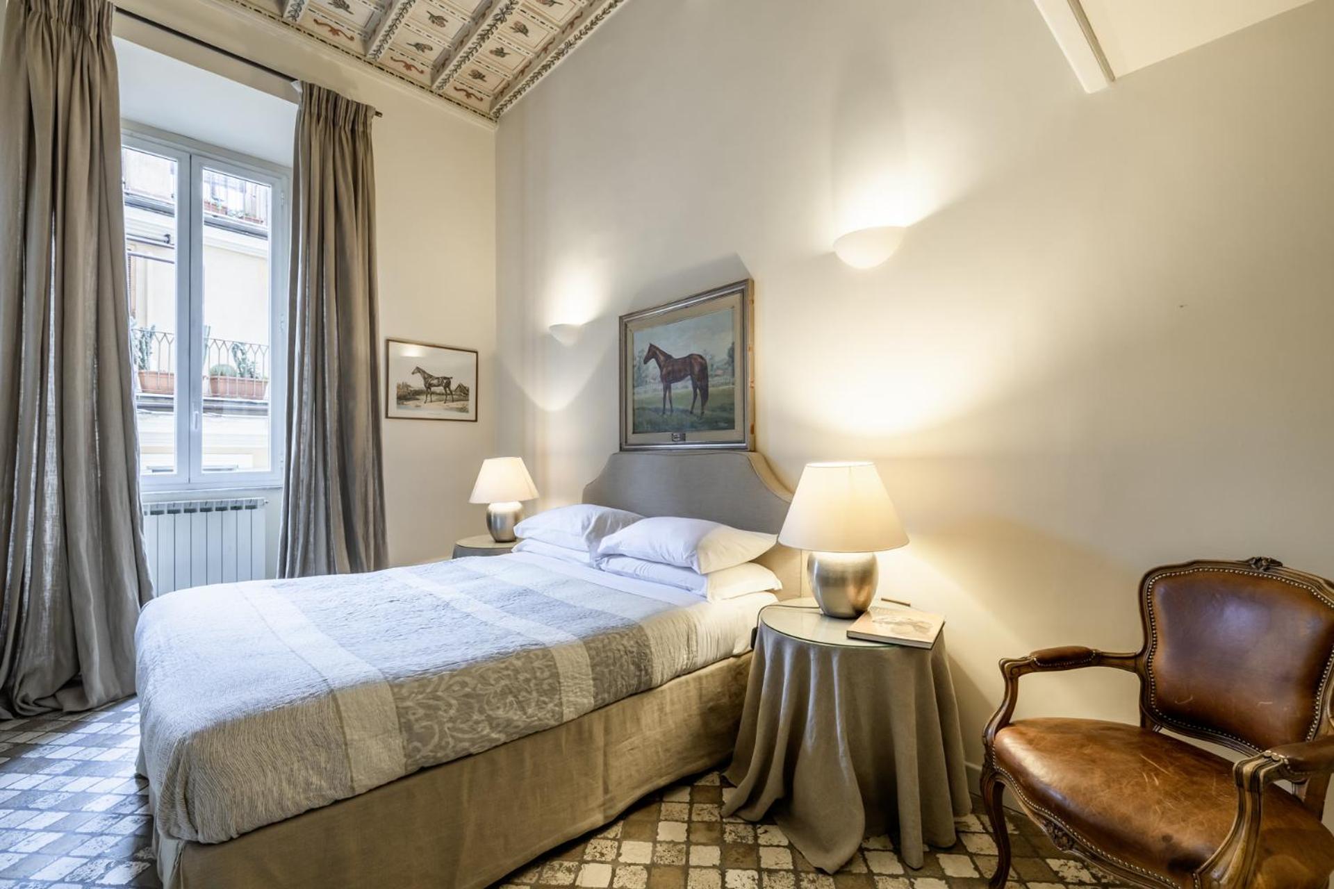 Apartment Piazza Della Maddalena View *