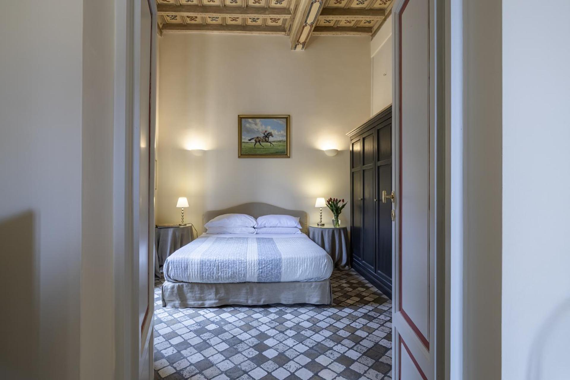 Apartment Piazza Della Maddalena View *
