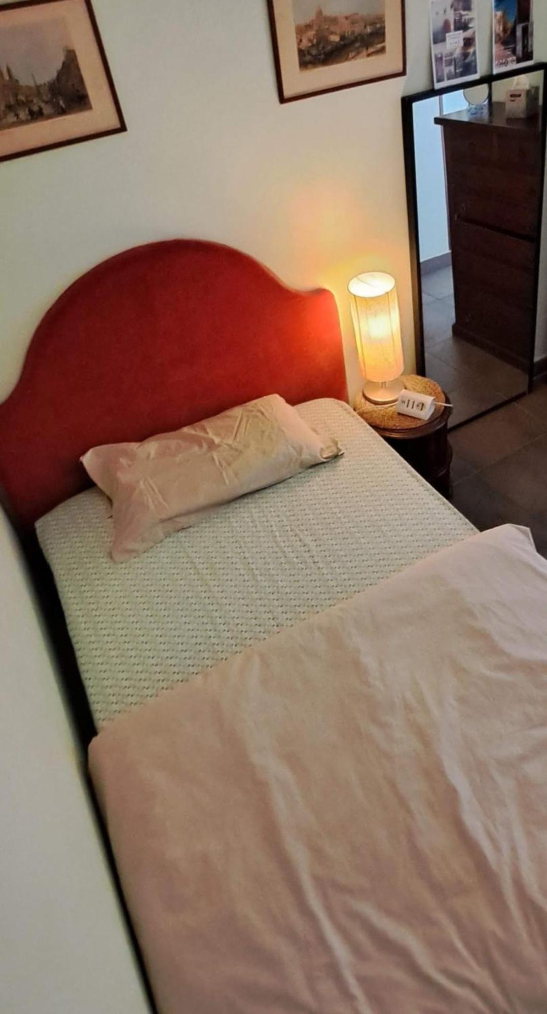 Homestay Your Basic But Bonnie Corner