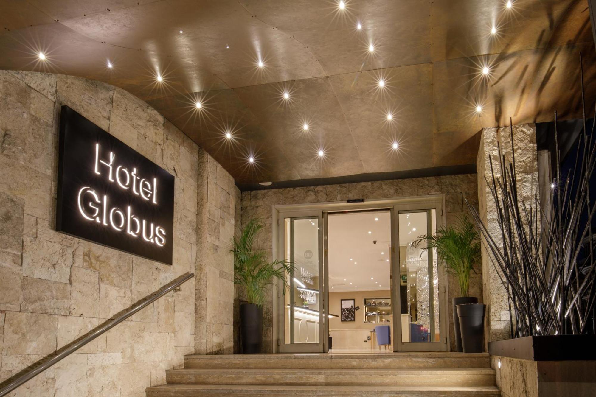Western Globus Hotel 3*