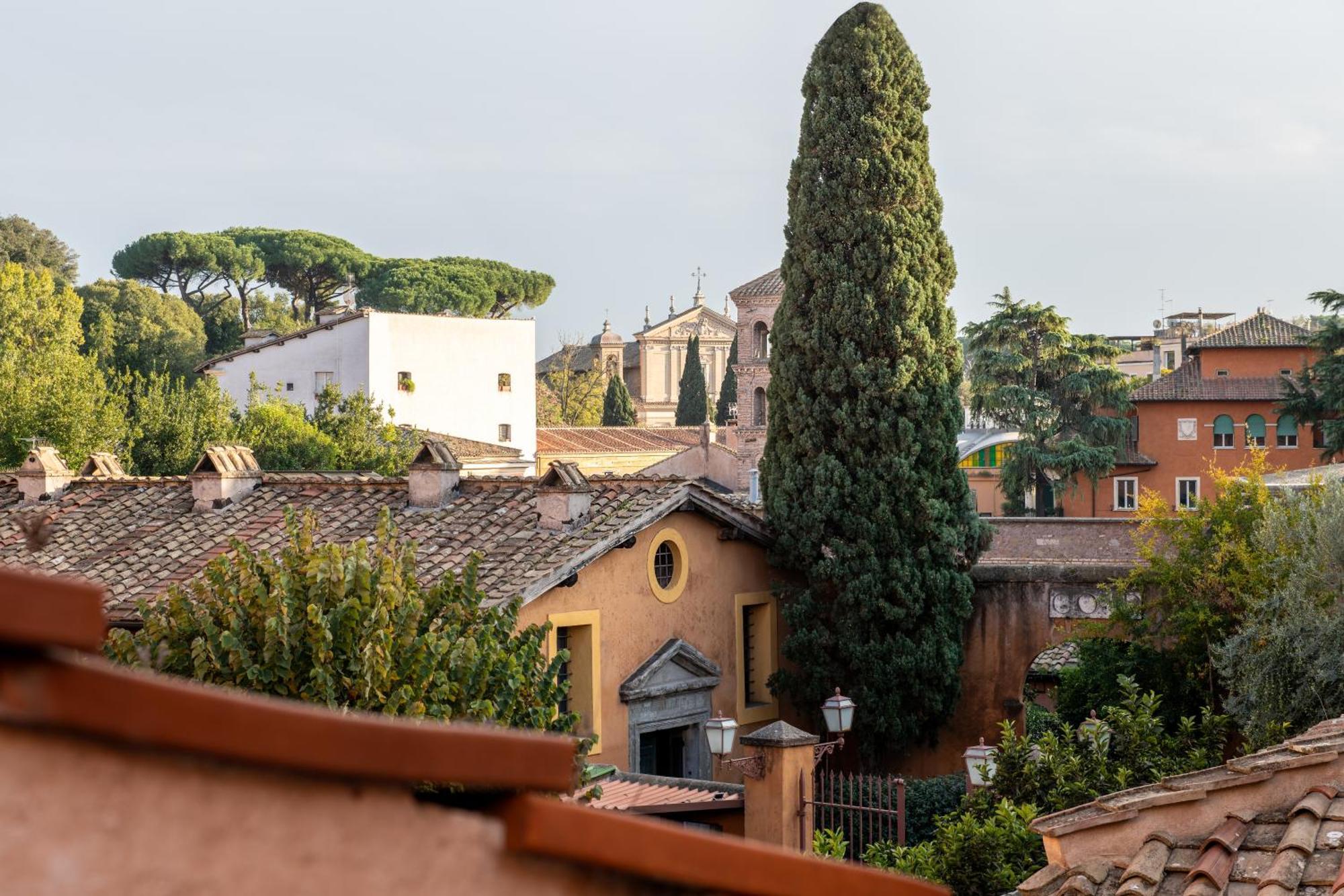 Romantica Bocca Della Verita Apartment