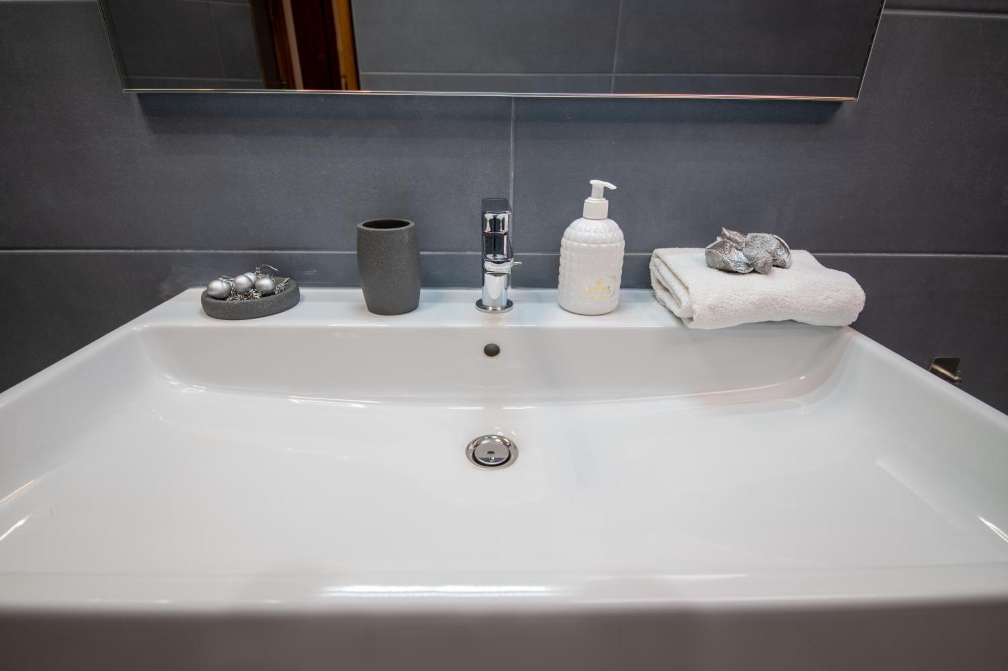 Romantica Bocca Della Verita Apartment Rome
