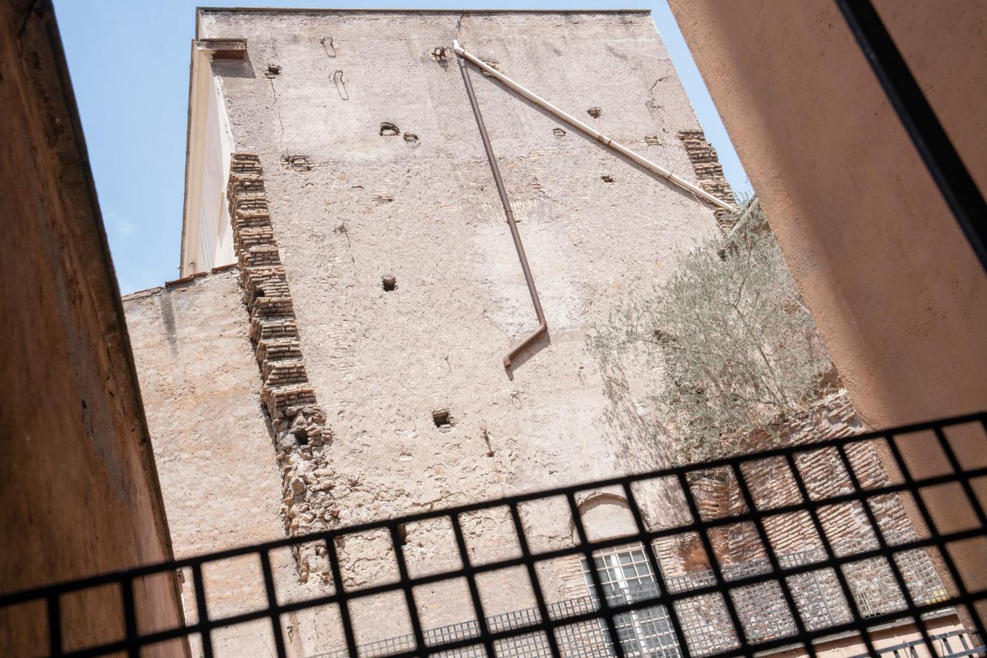 Arco Del Calidarium - Pantheon Apartment Rome