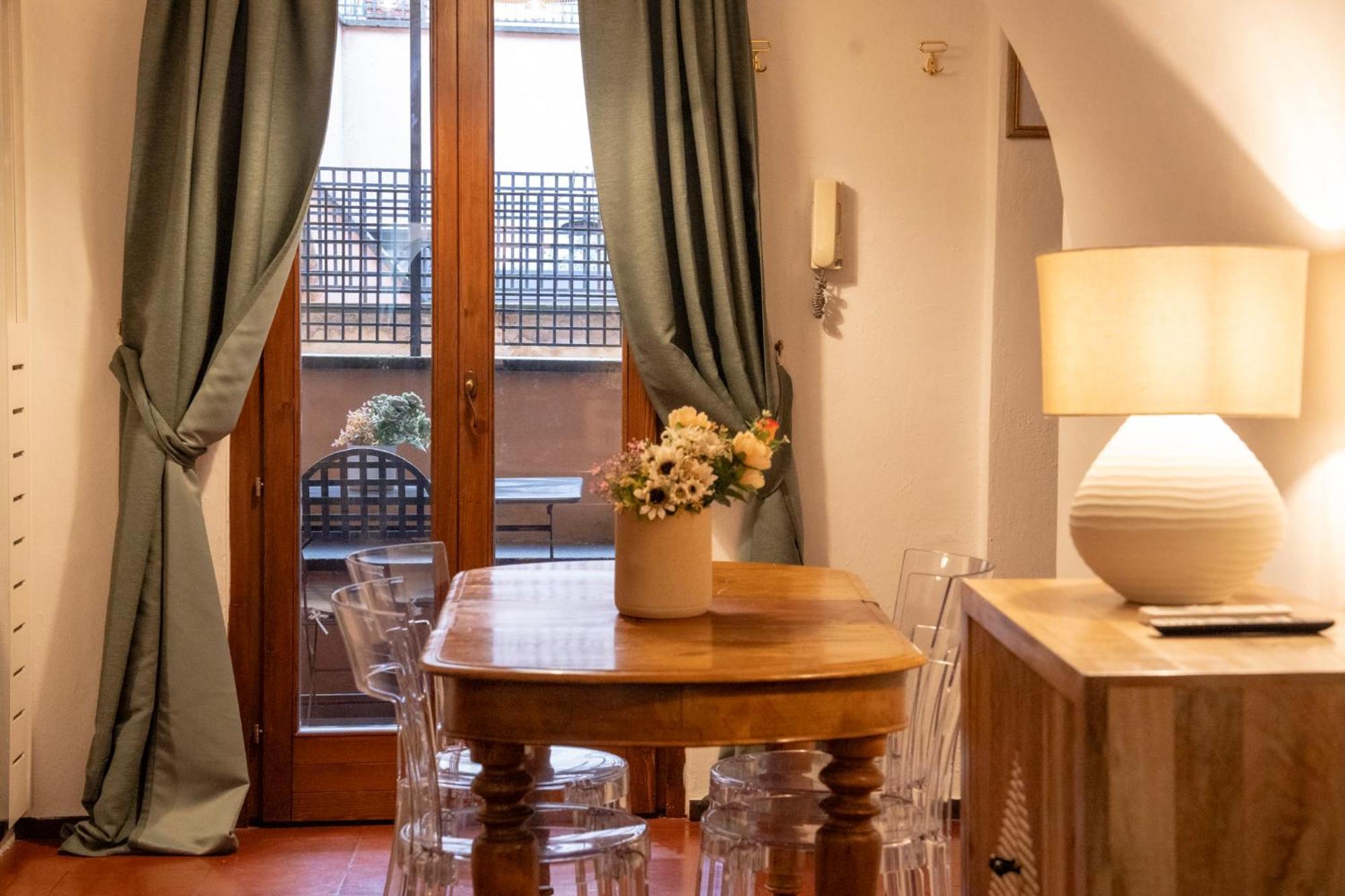 Arco Del Calidarium - Pantheon Apartment