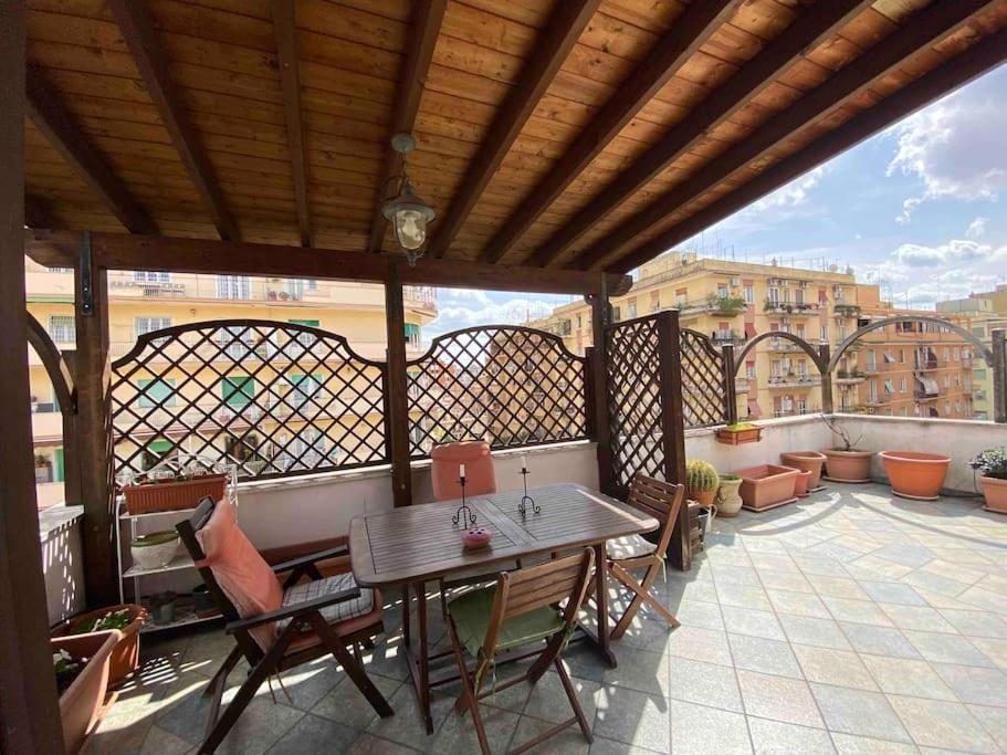 Delizioso Con Terrazza In Apartment *