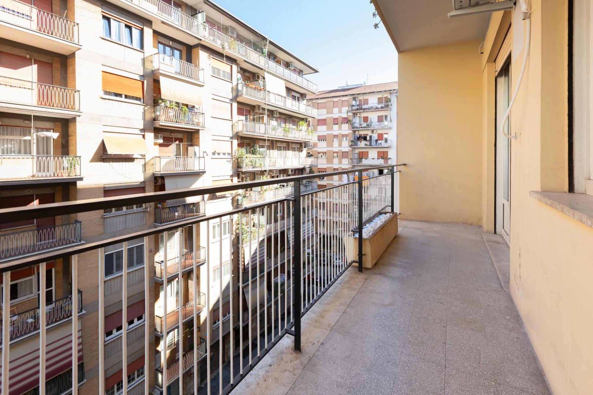 Flaviano 30 Cozy Rome