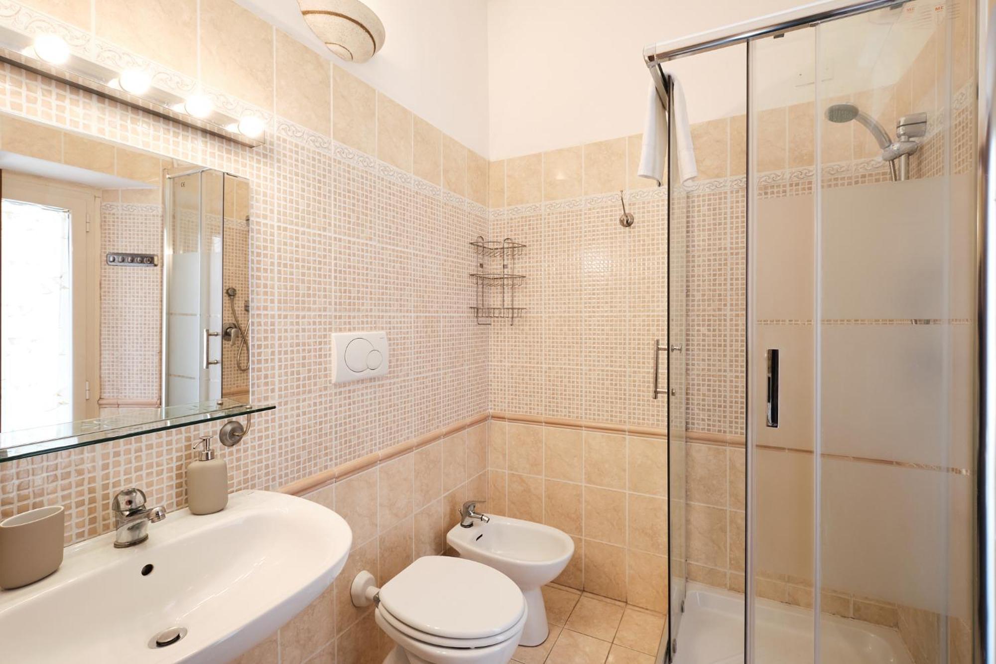 Appartamento Colosseum 3 & 4 Bathrooms With Garden Roma