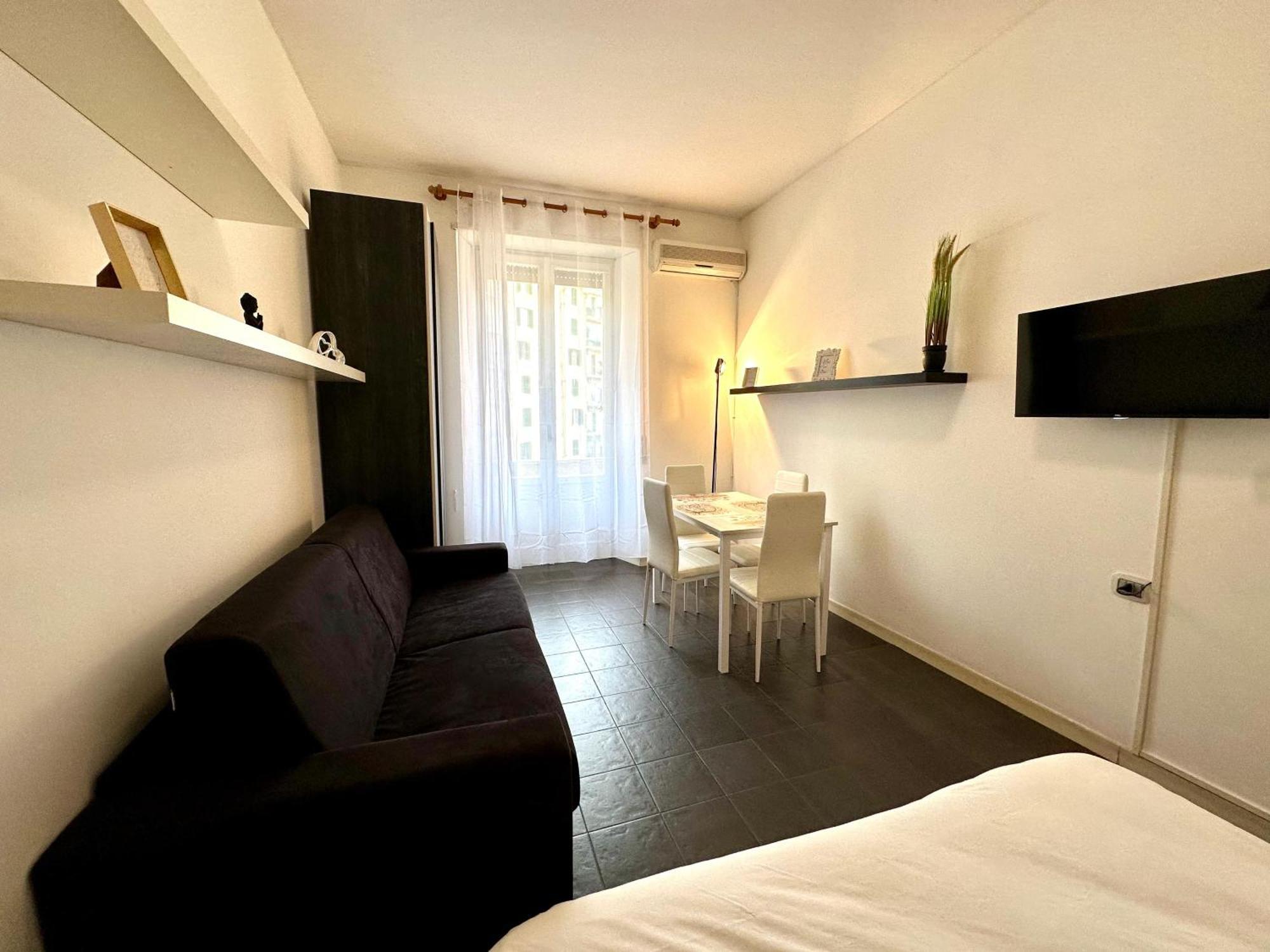 Evandro House * Rome