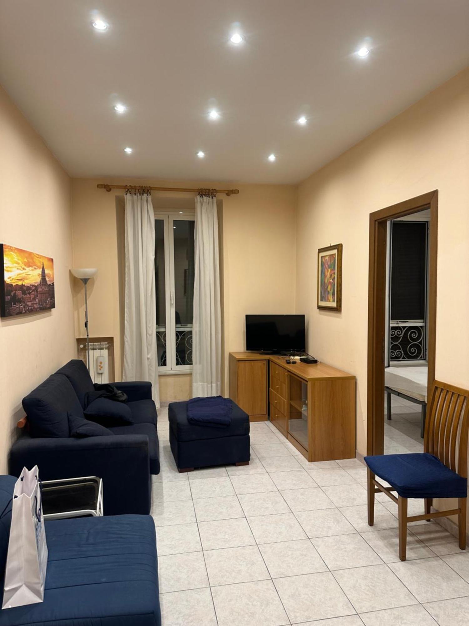Borgo Vittorio 76 *