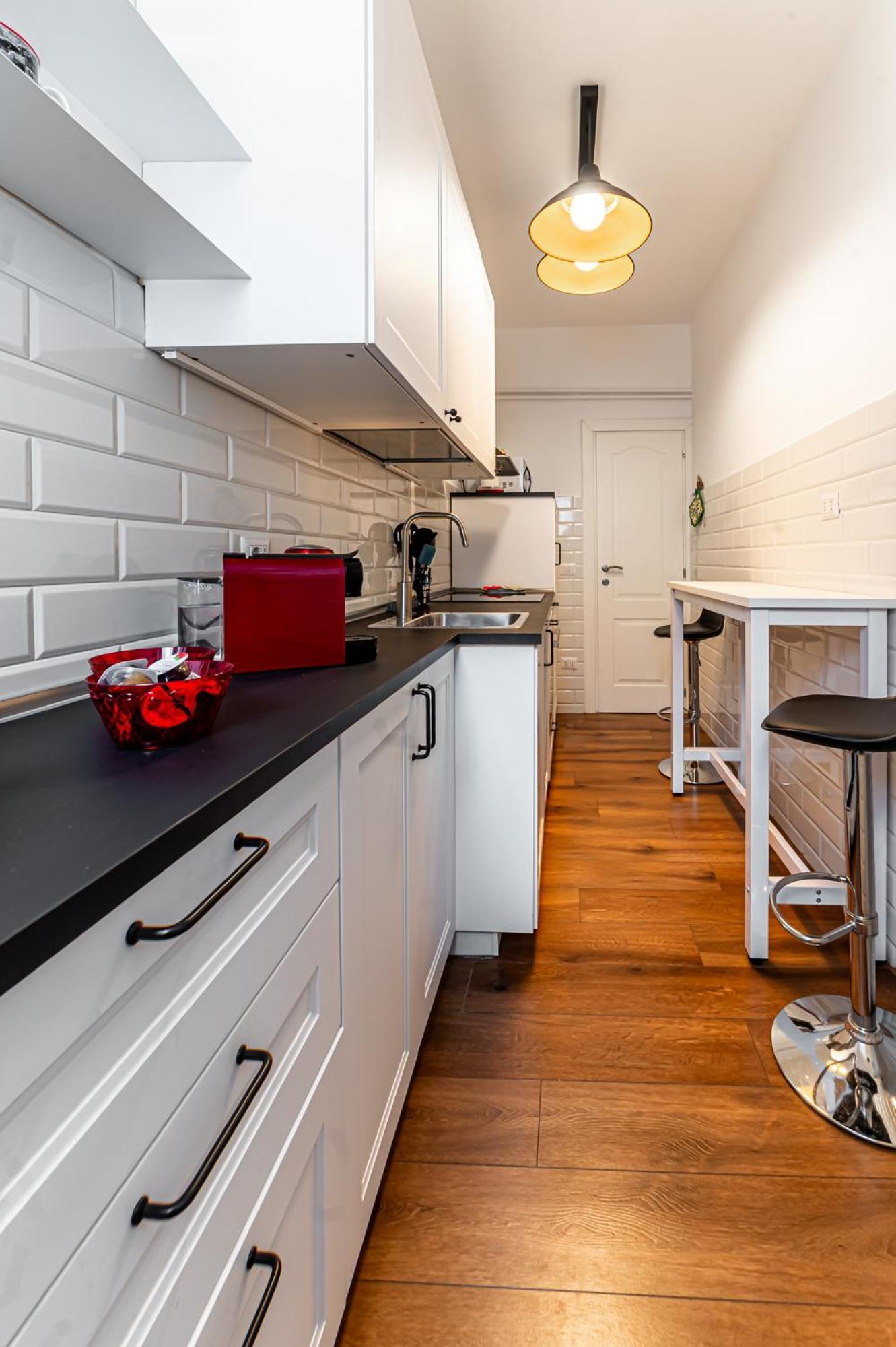 Claudia Flat - Metro Basilica San Paolo Apartment