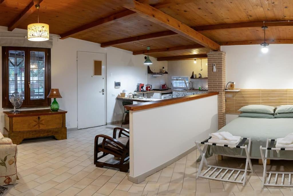 Casa Dantemini Casa Fiera Di Piana Del Solerm Fiumicino Apartment *