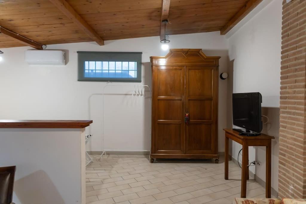 Casa Dantemini Casa Fiera Di Piana Del Solerm Fiumicino Apartment