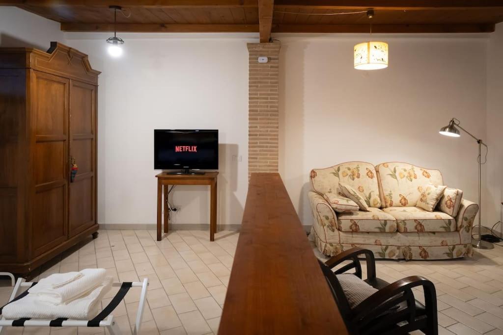Casa Dantemini Casa Fiera Di Piana Del Solerm Fiumicino