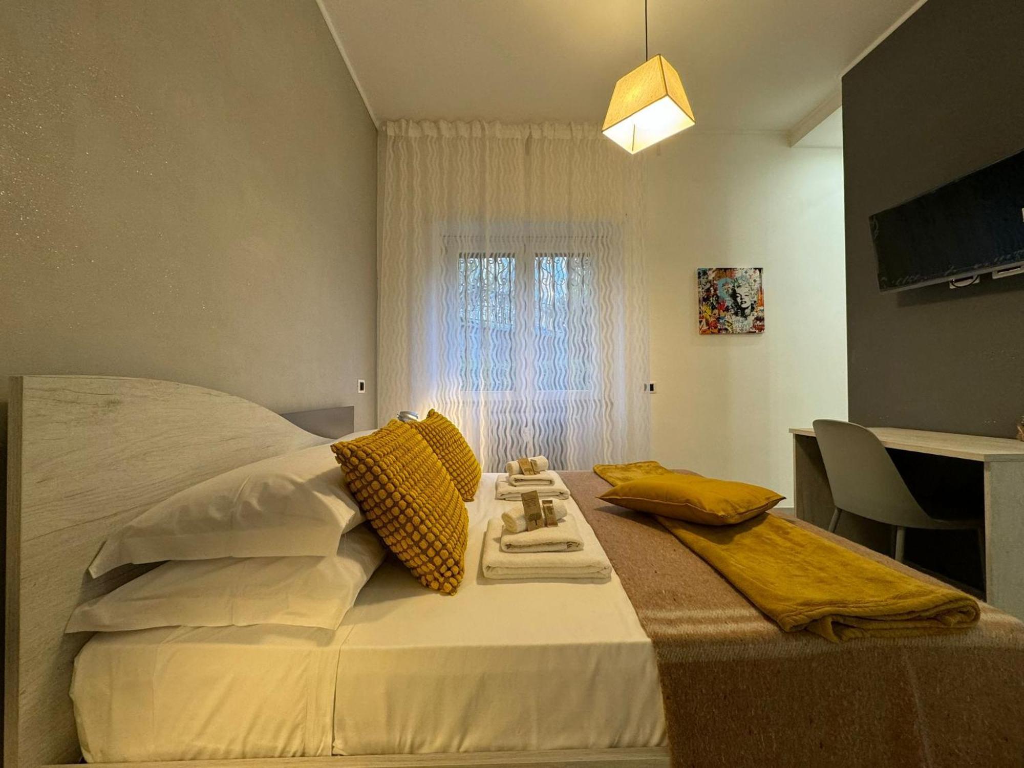 Elegant Escape By Ionio Metro * Rome