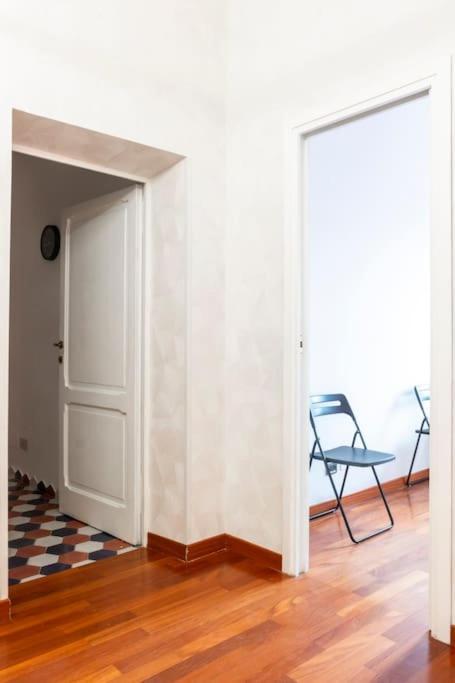 Apartment Colosseo View Rome
