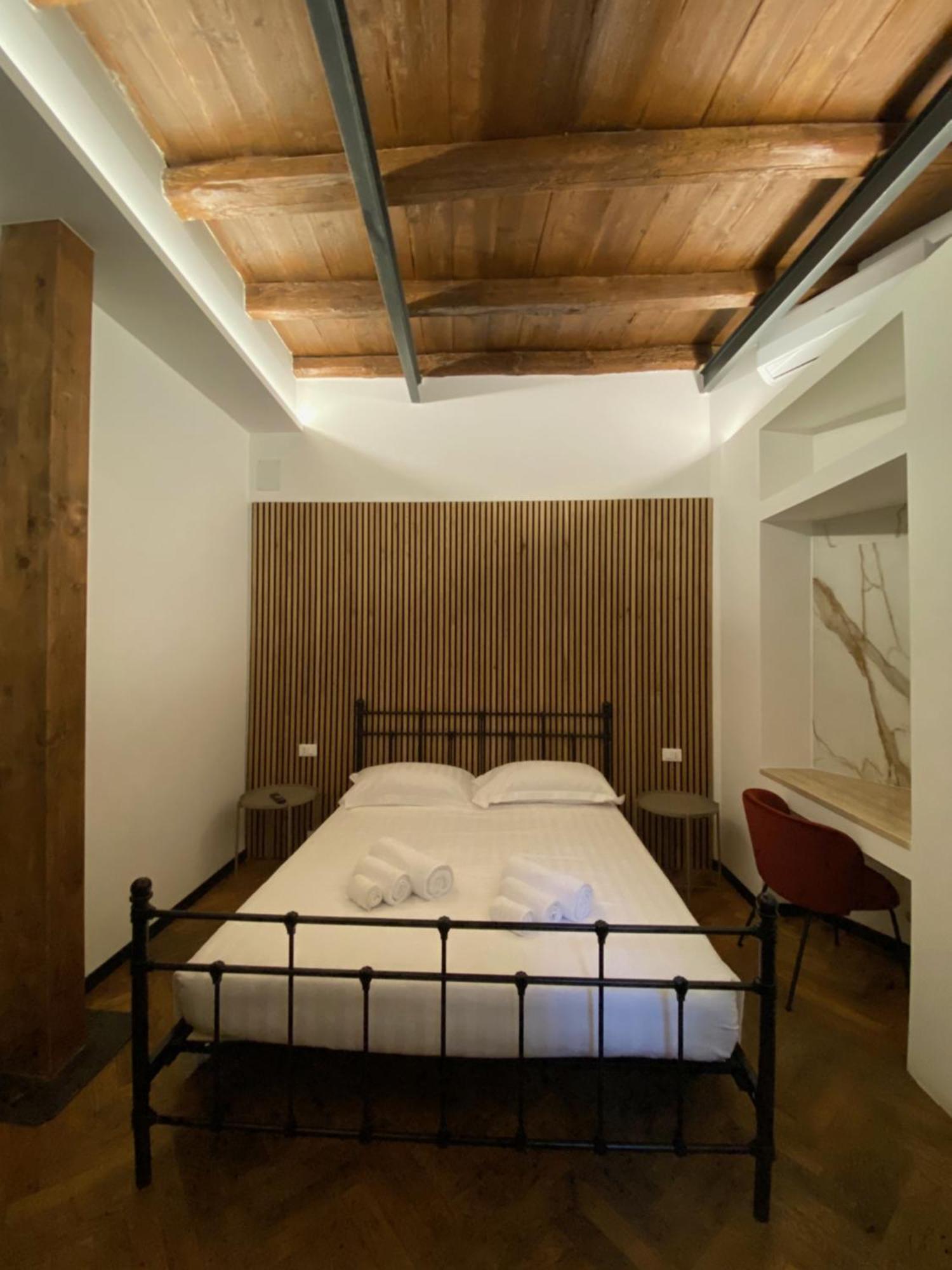 Beyond Colosseum Guest house Rome