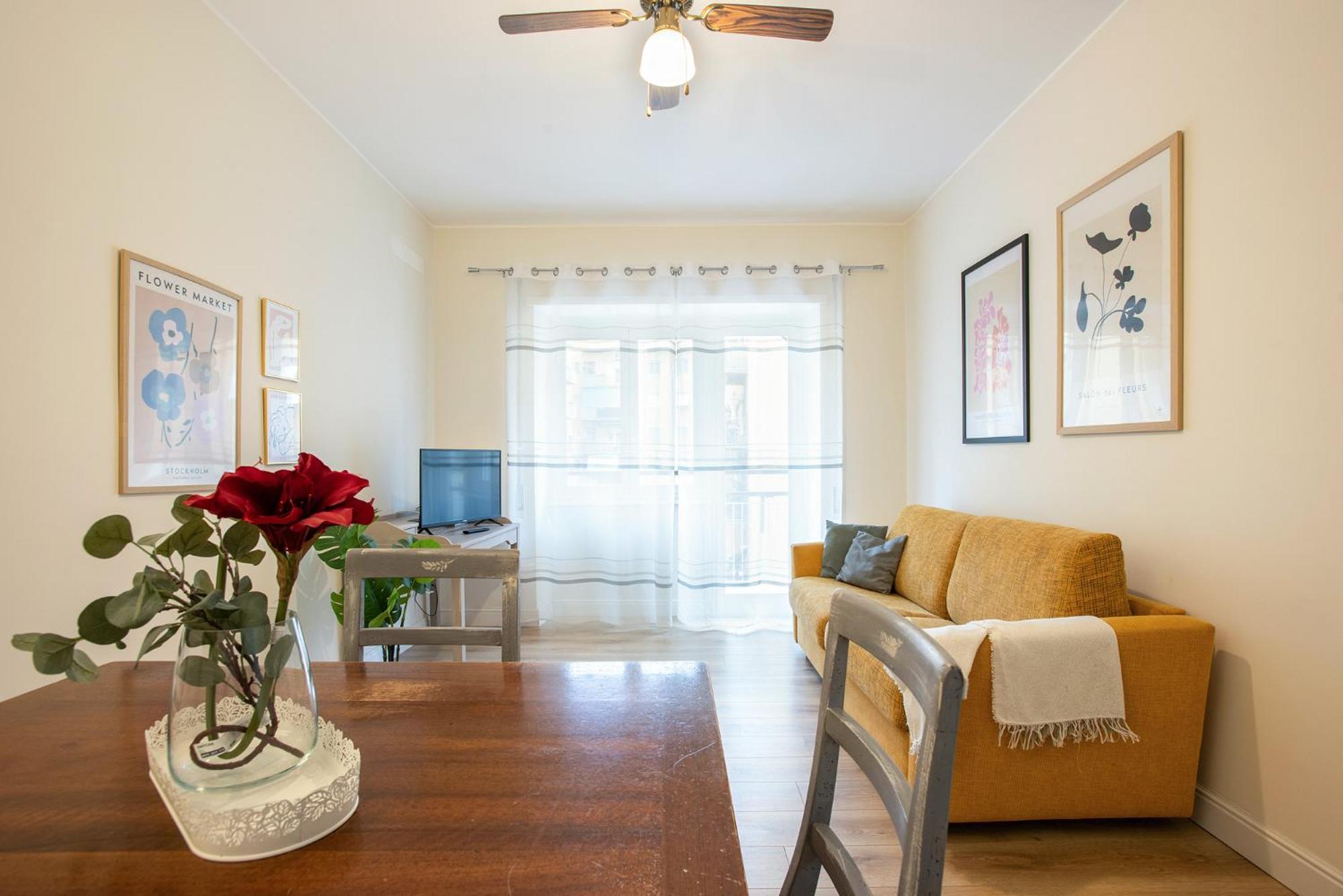 Apartment Moderno Tuscolana 2 Bdr And Living Metro A Rome