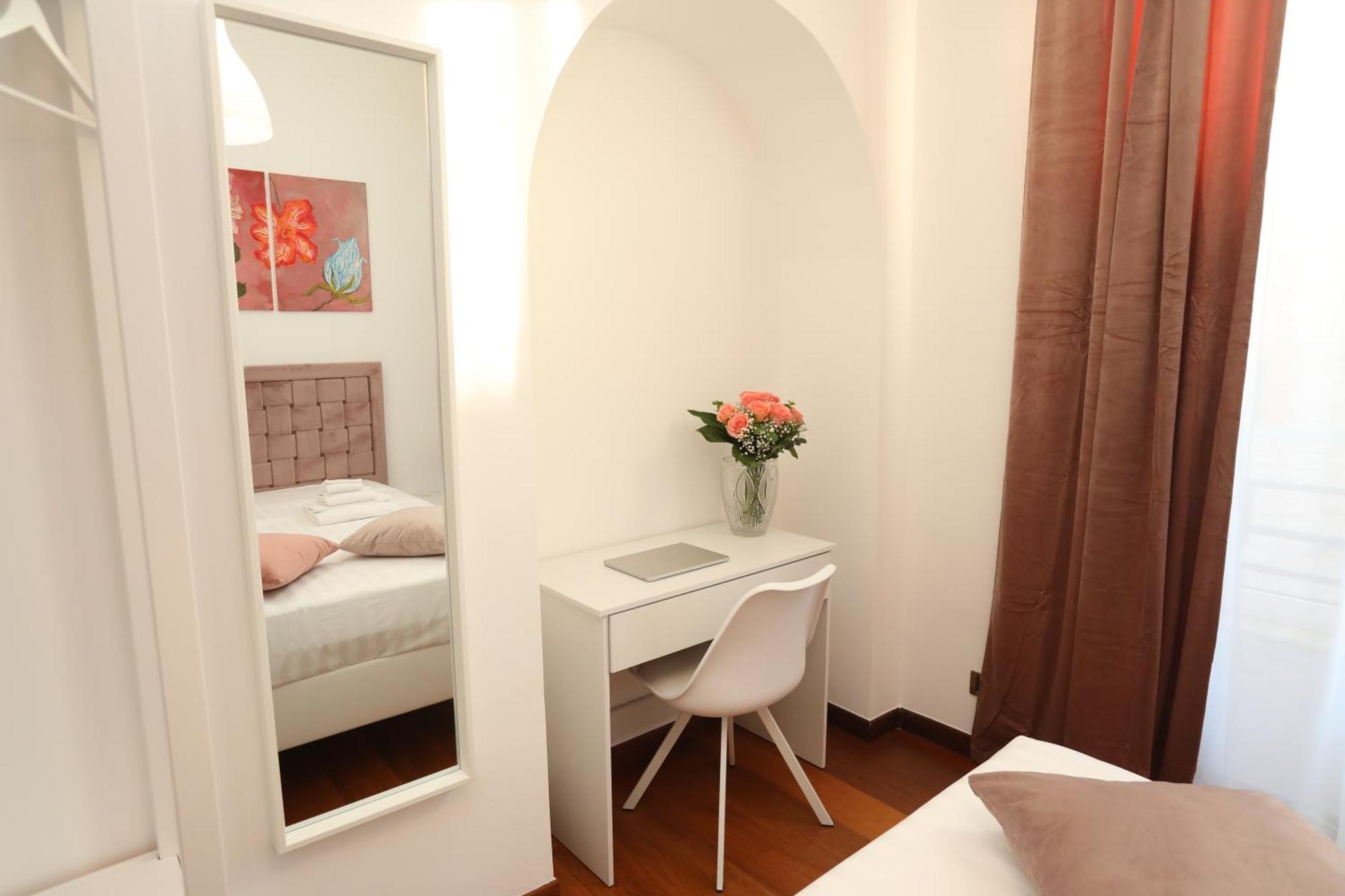 Prestige Crescenzio Apartment *
