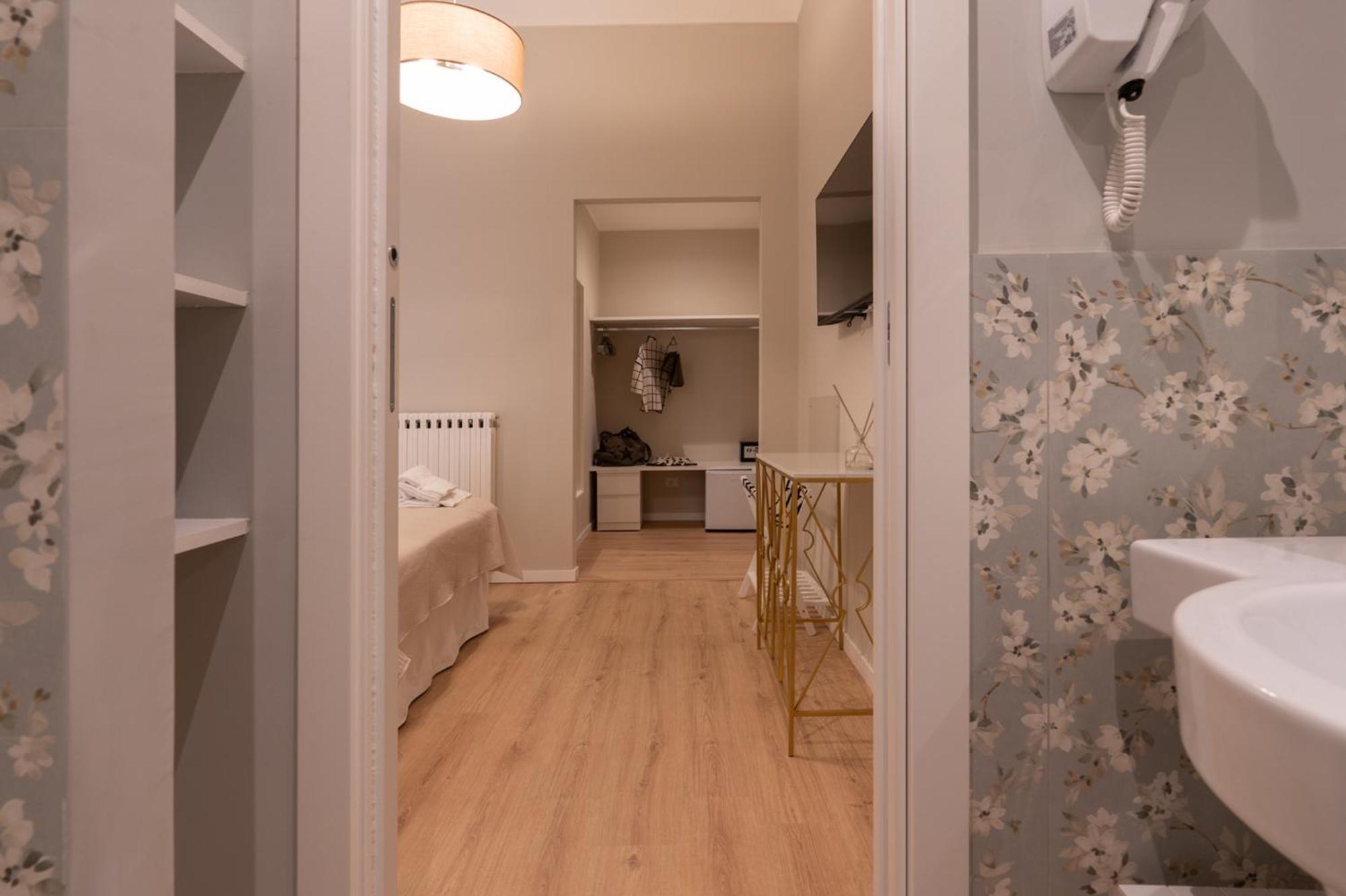 Guest house Residenza Lucrezio Rome