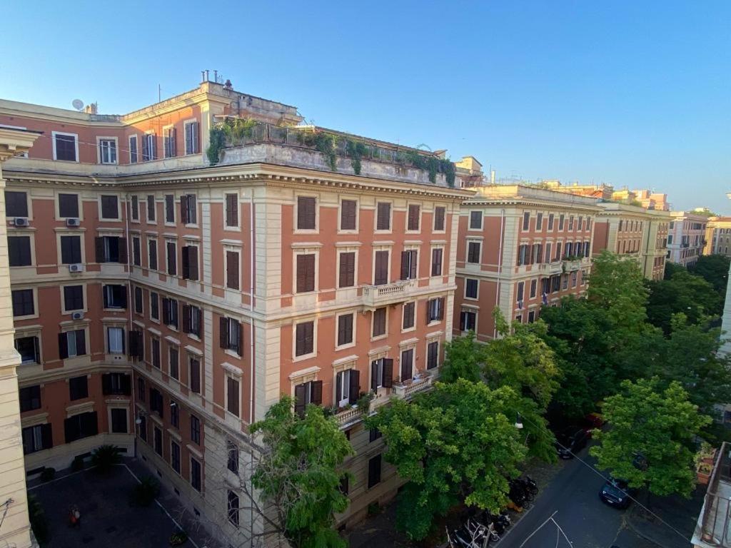 Casa Bianca * Rome