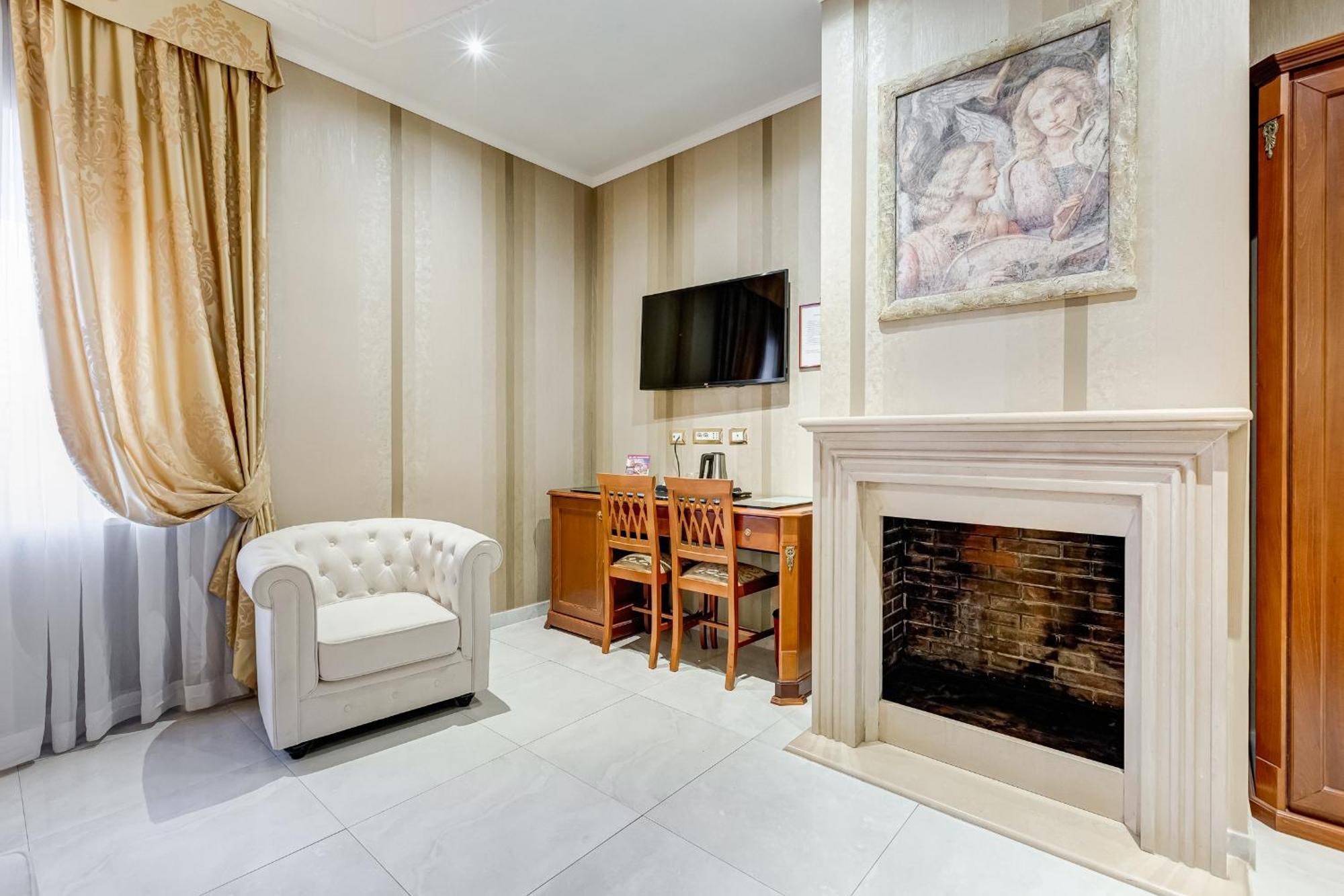 Navona Queen Rooftop Guest house