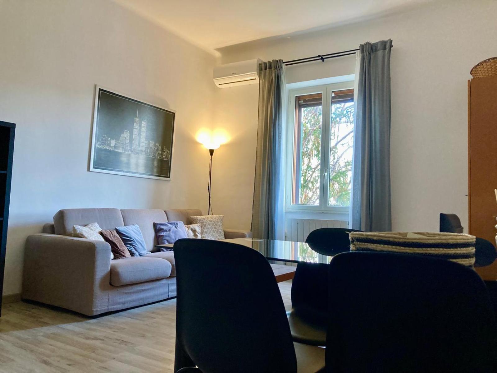 Cassia Nerone Tranquillo E Silenzioso Rome
